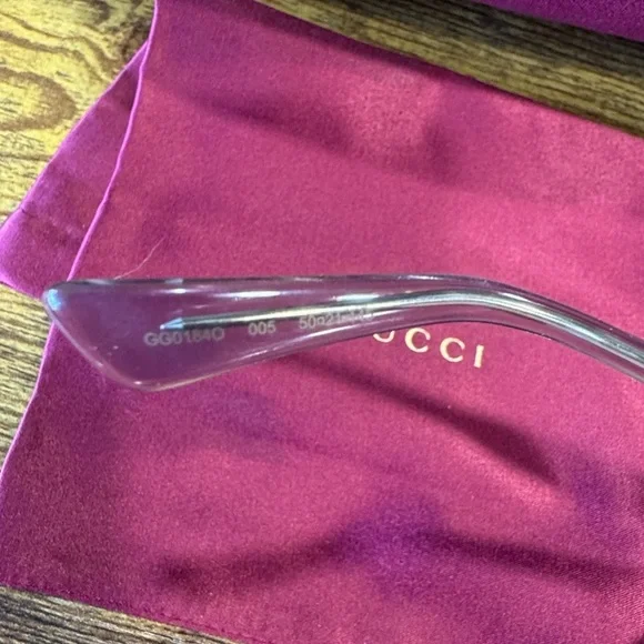 Gucci Transparent Glasses with Rich Red Case - Picture 5 of 5